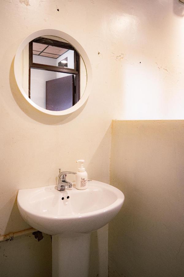 Dope Hostel Taichung Exterior photo