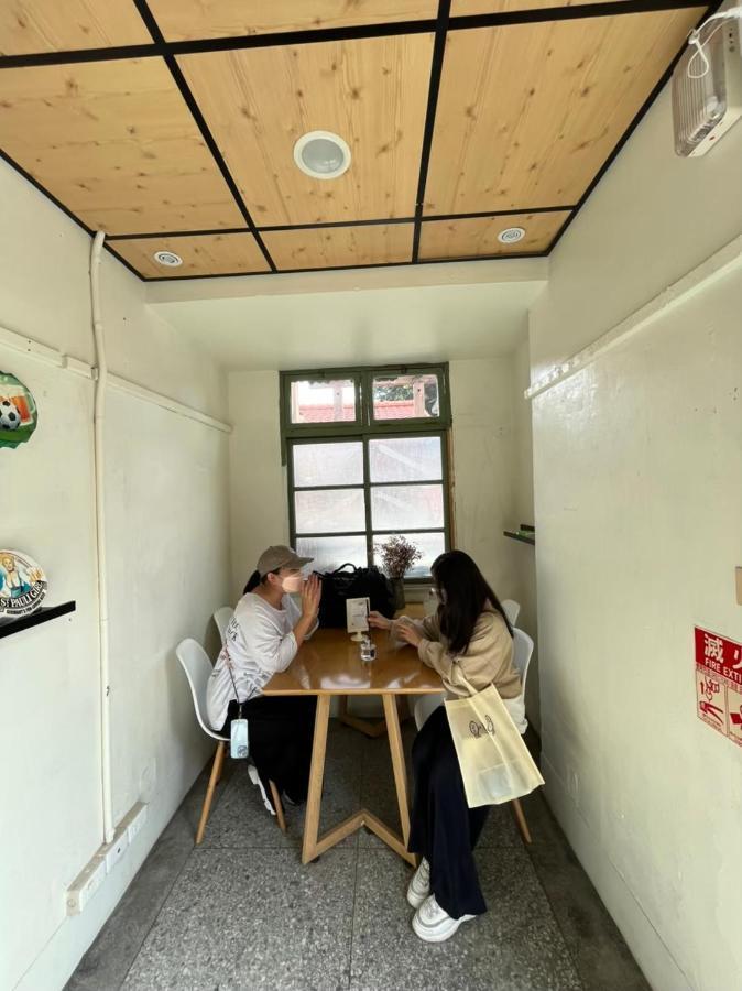 Dope Hostel Taichung Exterior photo