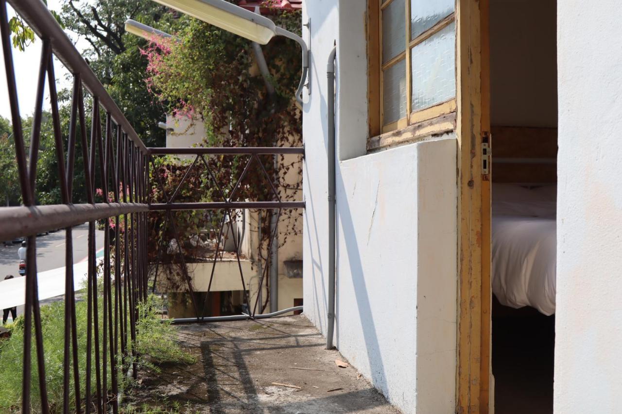 Dope Hostel Taichung Exterior photo